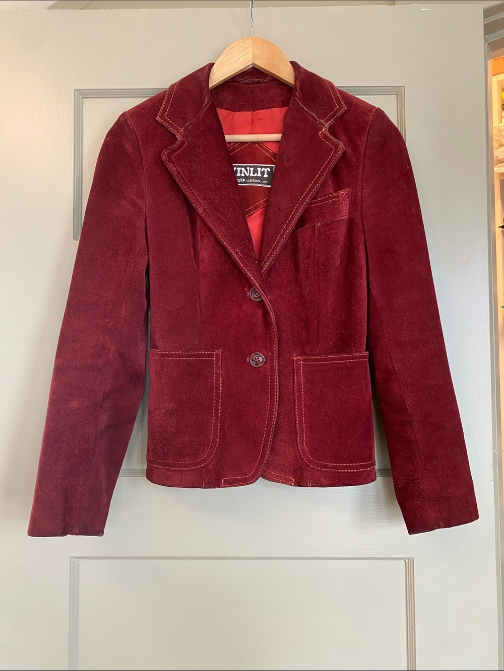 Vintage Winlit Women's Burgundy 1970’s Suede Blazer Size S